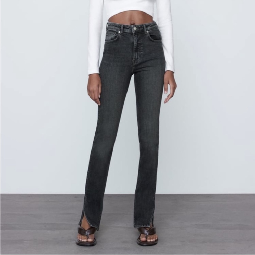 NWOT ZARA distressed straight leg with slit jeans